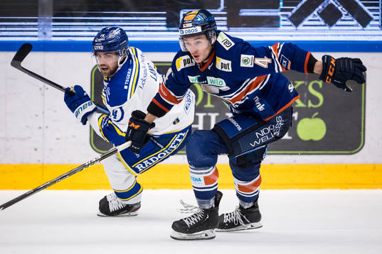 Leksands Oskar Lang och Växjös Keegan Lowe