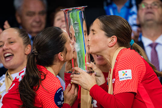 Tuva Hansen and Ingrid Ryland of Brann celebrates with the