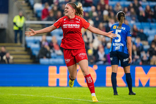 Signe Gaupset of Brann celebrates