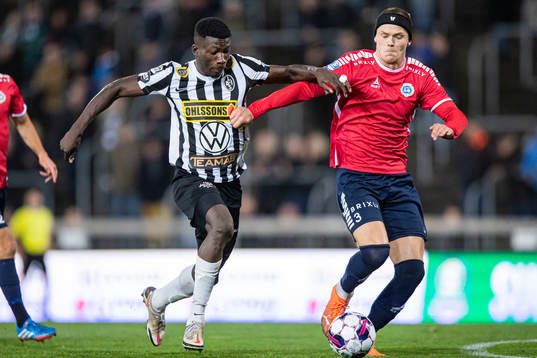 Landskronas Ousmane Diawara 0ch Utsiktens Jesper Brandt