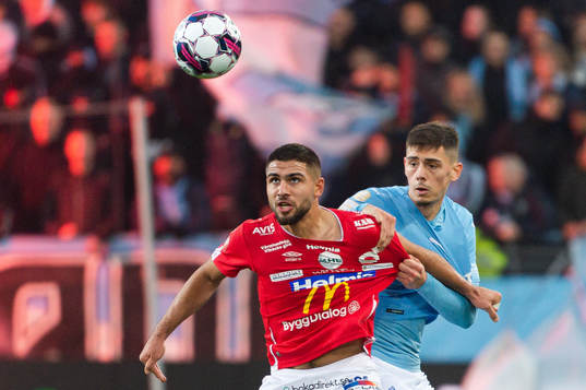 Degerfors Omar Faraj och Malmö FFs Dennis Hadzikadunic