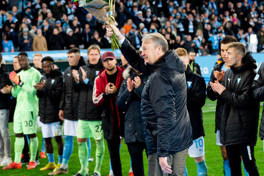 Malmö FFs tränare Åge Hareide avtackas