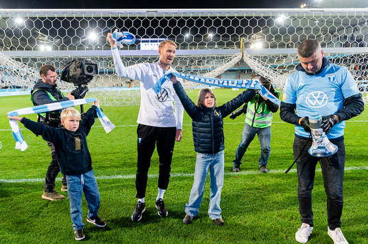 Malmö FFs Ola Toivonen avtackas