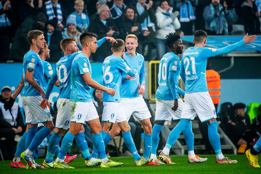 Malmö FFs Hugo Larsson jublar