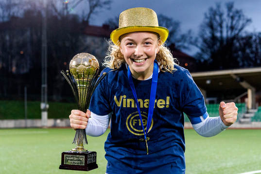 Umeås Tilda Sörlén jublar