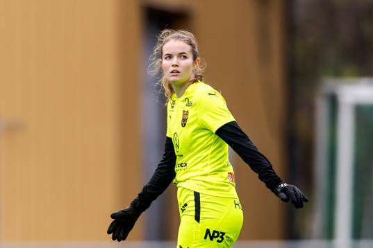 Umeås målvakt Ella Holmberg