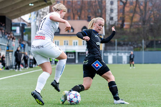 Umeås Stina Andersson och Växjös Thea Öhman