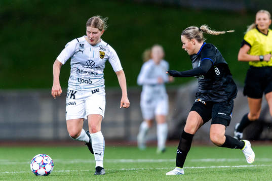Umeås Stina Andersson och Växjös Elvira Hammarbäck