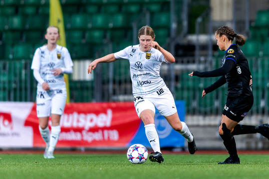 Umeås Stina Andersson och Växjös Tekla Höckert