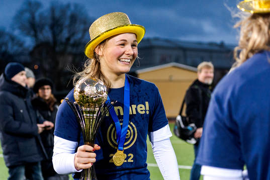 Umeås Lisa Hillberg jublar