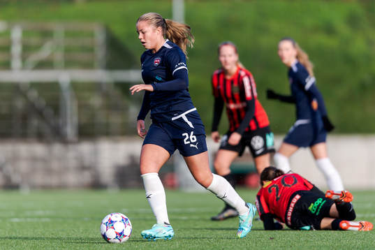 FC Rosengårds Tilde Björklund och Brommapojkarnas Vera