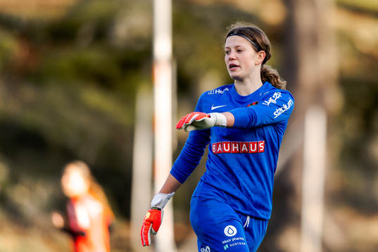 Brommapojkarnas målvakt Hanna Skogsfors
