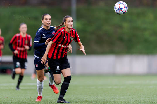 FC Rosengårds Siri Theilgaard-Mönch och Brommapojkarnas