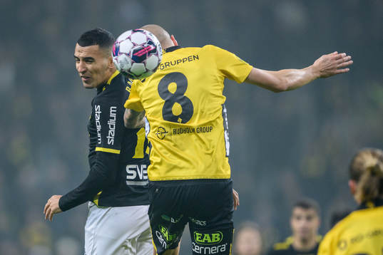 AIKs Nabil Bahoui och Elfsborgs Sebastian Holmen