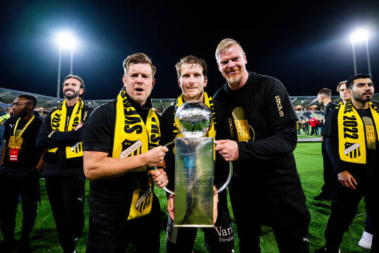 Häckens assisternade tränare Jesper Ljung, Erik Friberg