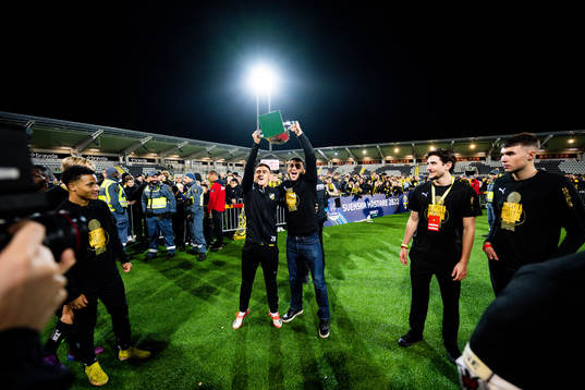 Häckens Momodou Lamin Sonko och Leonardo Farah Shahin