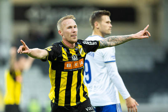 Häckens Mikkel Rygaard Jensen jublar