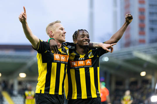 Häckens Mikkel Rygaard Jensen jublar