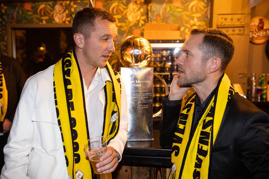 Häckens Even Hovland och sportchef Martin Ericsson