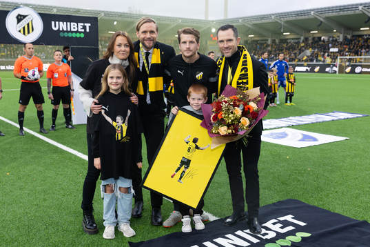 Häckens klubbchef Marcus Jodin och sportchef Martin