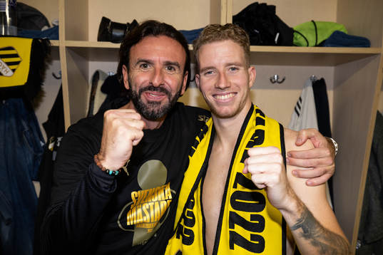 Häckens fystränare Jordi Gonzalez och Samuel Gustafson
