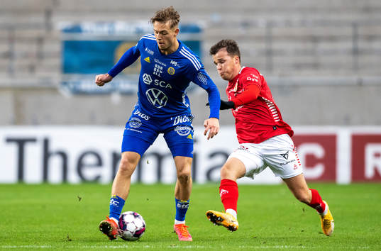 GIF Sundsvalls Ludvig Nåvik och Kalmars Simon Skrabb