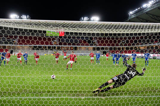 Kalmars Oliver Berg gör 4-0 bakom GIF Sundsvalls målvakt
