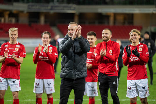 Kalmars tekniska chef jublar