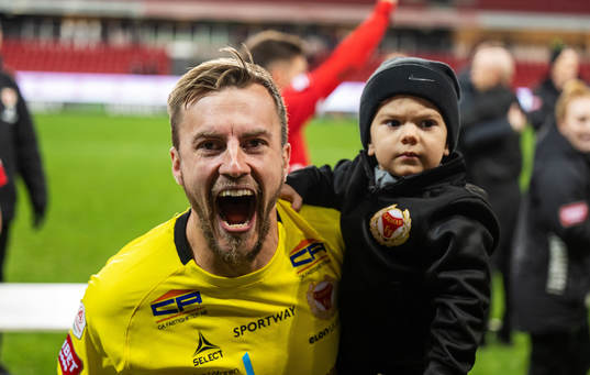 Kalmars målvakt Ricardo Friedrich jublar