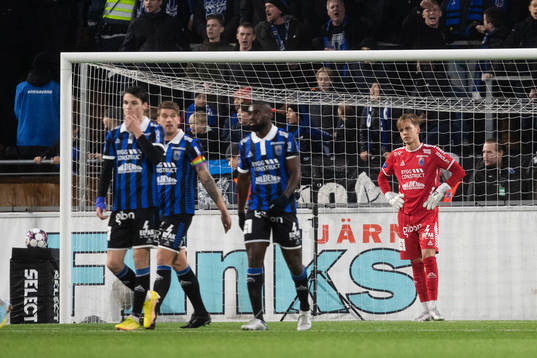 Sirius målvakt Hannes Sveijer deppar
