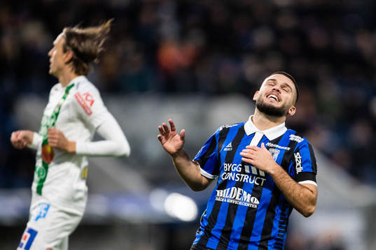 Sirius Edi Sylisufaj deppar fotbollsmatchen i Allsvenskan