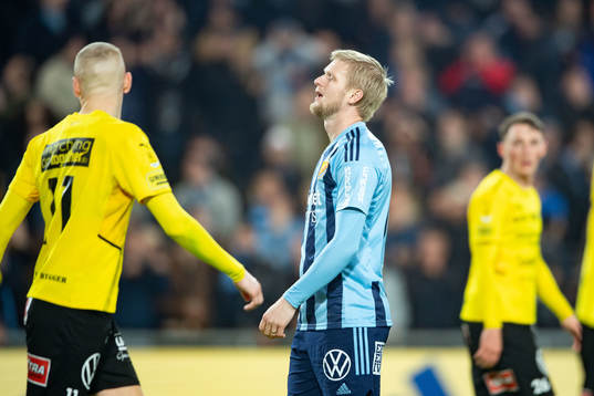 Djurgårdens Kalle Holmberg deppar