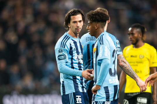 Djurgårdens Gustav Wikheim och Isak Alemayehu Mulugeta