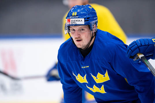 Patrik Karlkvist of Sweden at a training session with the
