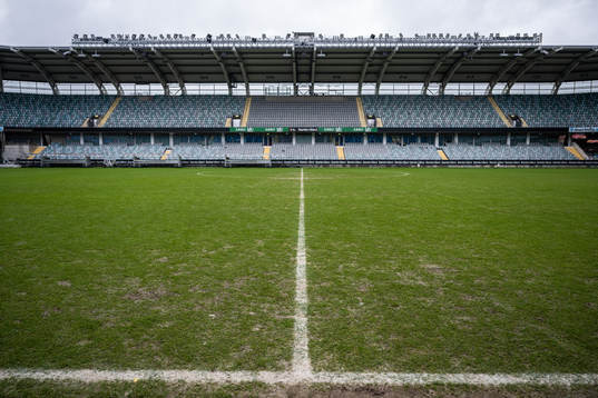 Gräset på fotbollsplanen på Gamla Ullevi