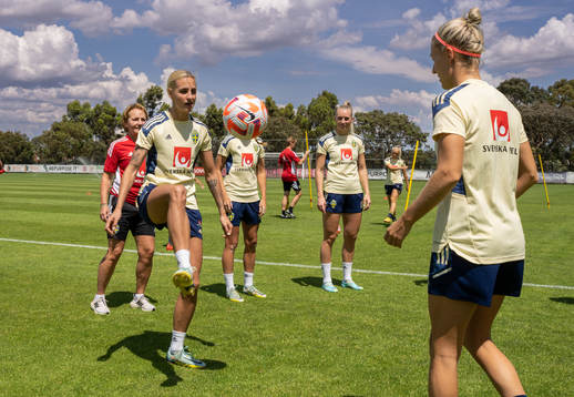Nathalie Björn, Stina Blackstenius and Emma Kullberg of