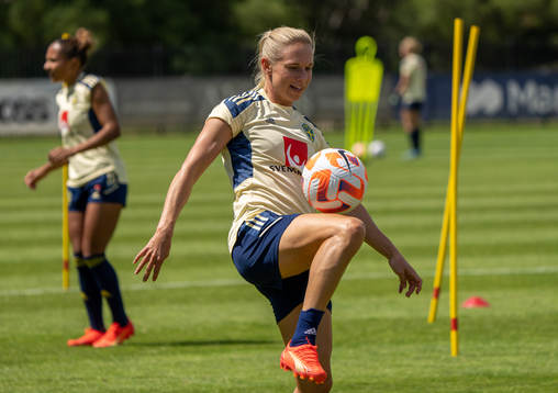 Jonna Andersson of the Swedish women's national football