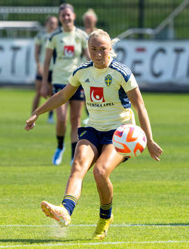Hanna Bennison of the Swedish women's national football team