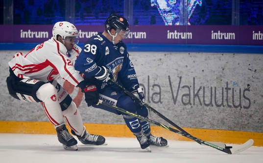 Mirco Müller of Switzerland and Jere Innala of Finland
