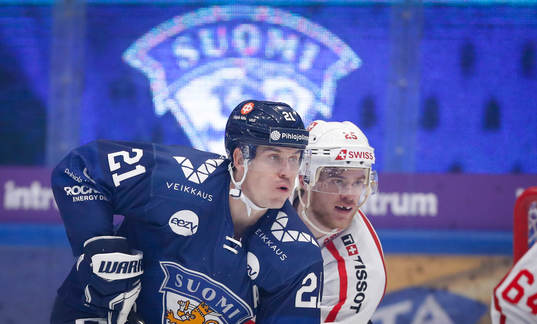 Jori Lehterä of Finland and Mirco Müller of Switzerland
