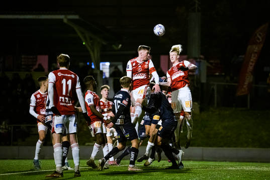 Örgrytes och Sandvikens spelare