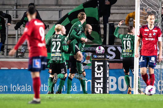 Varbergs Robin Simovic jublar