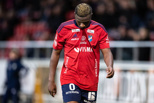 Östers Manasse Kusu deppar