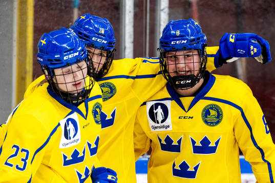 Sveriges Isabelle Leijonhielm, Hilda Svensson och Jenna