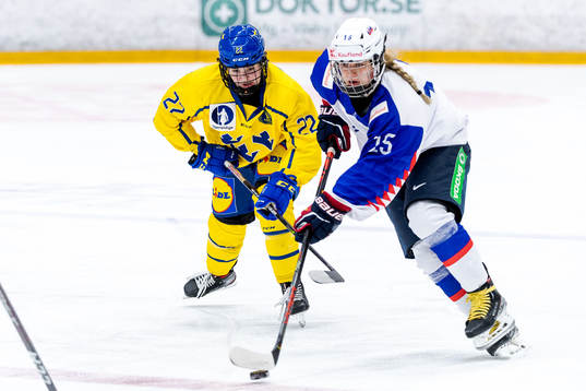 Sveriges Sara Lindqvist och Slovakiens Ema Lackova