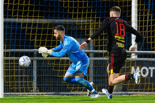 Falkenbergs FFs målvakt Nadeem Omar