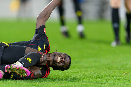 Östersunds Yannick Armel Assiedou Adjoumani har ont