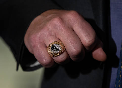 A detail of Daniel Alfredsson’s ring