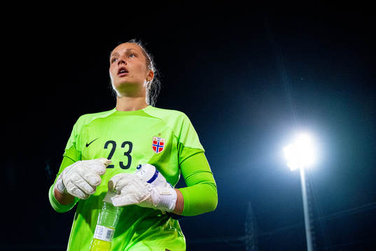 Goalkeeper Aurora Mikalsen of Norway at half-time