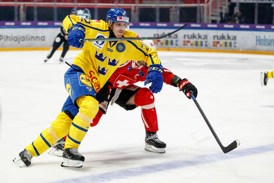 Jonathan Johnson of Sweden and Andres Ambühl of Switzerland